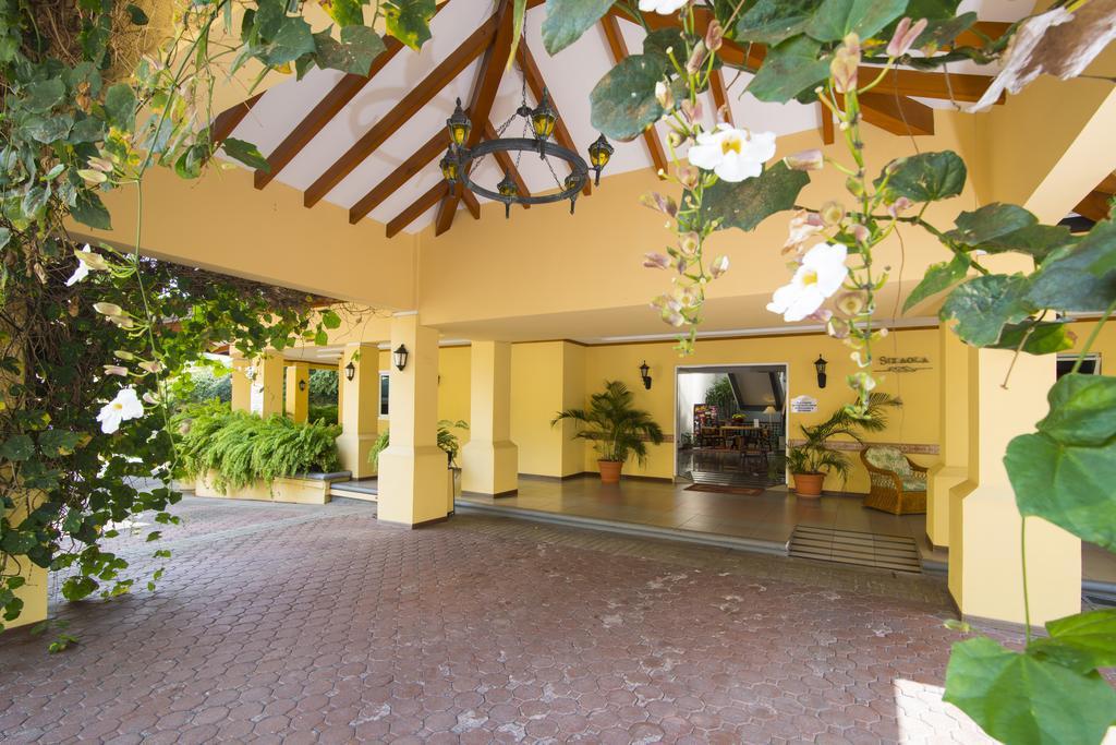 Apartotel & Suites Villas Del Rio Сан Хосе Екстериор снимка