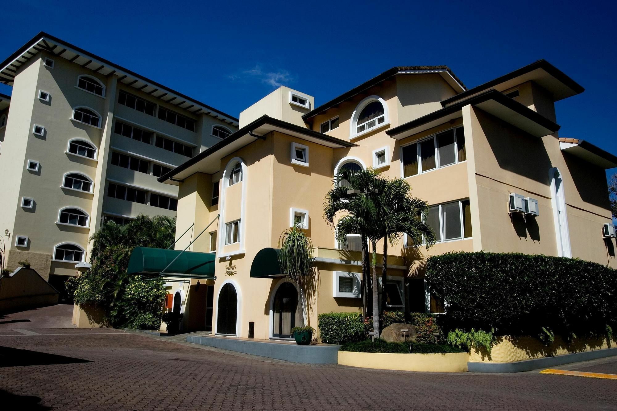 Apartotel & Suites Villas Del Rio Сан Хосе Екстериор снимка